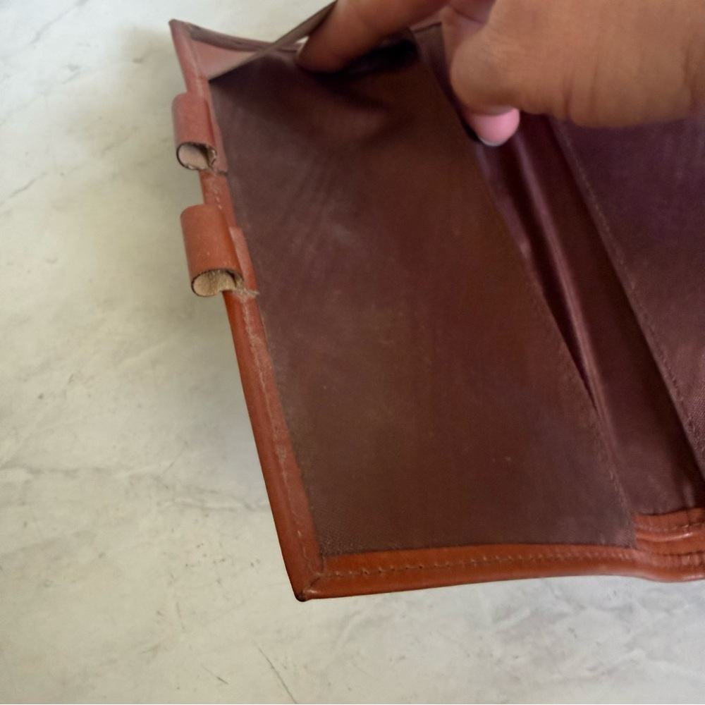 Dooney & Bourke VTG Black Leather Wallet with Brown Trim - Picture 4 of 6